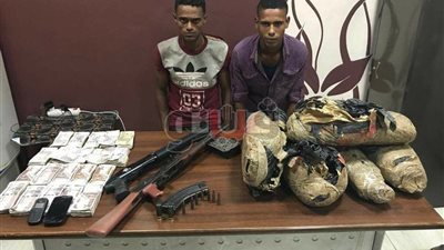 بالصور.. حبس شخصين عثر بحوزتهما على 25 كيلو بانجو في الشرقية