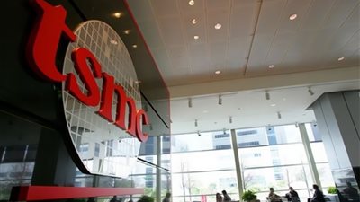 فيروس كمبيوتر يصيب شركة TSMC المصنعة لرقائق هواتف آي فون