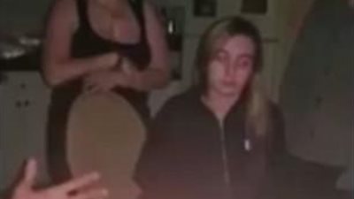 بالفيديو والصور.. مراهقون يحضرون عفريتا عن طريق الخطأ بلعبة «ويجا»