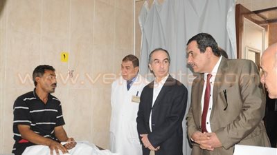بالصور.. محافظ الجيزة يتفقد مستشفى أم المصريين