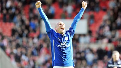 كامبياسو يعتزل كرة القدم ويقتحم مجال التدريب