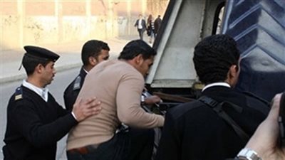 ضبط منتحلي صفة مندوبي شركات سجائر للنصب على المحال بروض الفرج