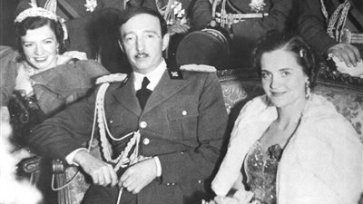 أحمد زوغو.. ملك مسلم نجا من 55 محاولة اغتيال