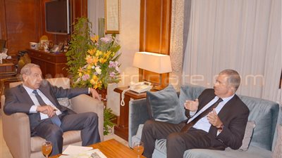 «السويدي»: استكمال مناطق المشروعات الصغيرة والمتوسطة