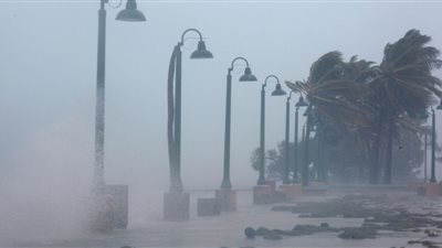 فرنسا: 9 قتلى و112 جريحا و7 مفقودين في الكاريبي جراء إعصار إيرما