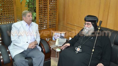 محافظ الإسماعيلية يستقبل مطران الأقباط الأرثوذكس