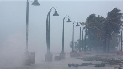 بالفيديو.. طائرة تخترق إعصار «إيرما» المدمر