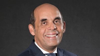 بنك القاهرة ينعي ضحاياه في حادث أتوبيس المصطافين بطريق مطروح