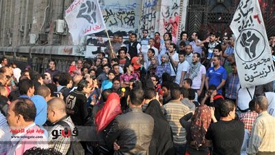 «6 إبريل» تنظم وقفة أمام مطرانية الجيزة للتضامن مع الأقباط