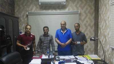 أول صور لتراخيص عبور السيارات من منفذ الرسوة ببورسعيد