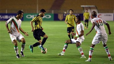 بالصور..المقاولون العرب يفتتح الدوري بثلاثية في شباك الرجاء