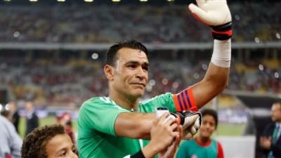 الـ«فيفا»» للحضري بعد اعتزاله دوليا: شكرا لكل ما قدمته لكرة القدم