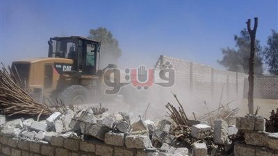 إزالة 12 حالة تعد على أملاك الدولة وتعثر واحدة في حملة بأسيوط