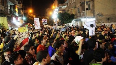 تزايد الاشتباكات وحالات الكر والفر بين الأمن وأنصار المعزول بالحلمية