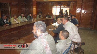 مؤسسة حقوقية تحل مشكلة القمامة بشبرا