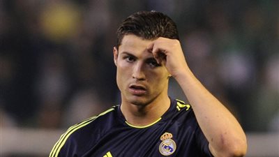 رونالدو يقود 