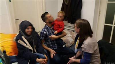 مهاجرون يهربون من رحمة مكاتب الطفولة والشباب في ألمانيا
