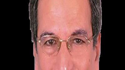 د. طارق كامل - رئيس «آداب المهنة» بنقابة الأطباء: لا توجد عقوبة لمن يفتتح منشأة طبية غير مرخصة