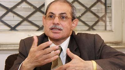 عبد العظيم: عجز الموازنة يصل إلى 200 مليار جنيه فى نهاية السنة المالية