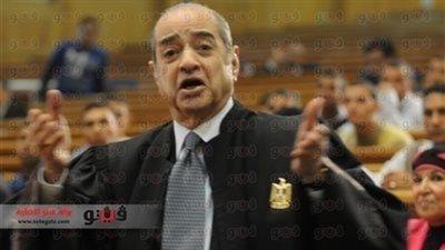 الديب وآمال عثمان يترأسان دفاع أحمد عز في قضية أسهم الدخيلة