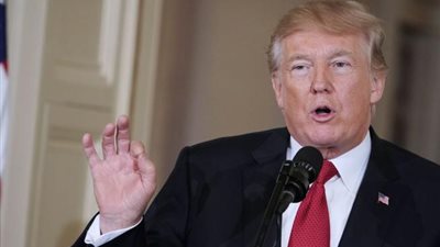 دبلوماسيون يحذرون من إشعال ترامب فتيل الحرب العالمية الثالثة