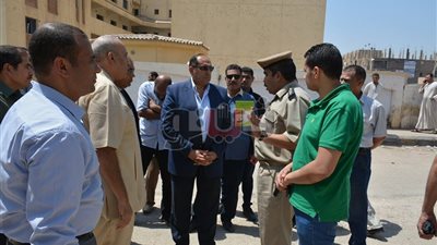 بالصور.. إحالة رئيس مدينة دار السلام بسوهاج ونوابه للتحقيق