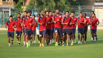 النصر يقيد 24 لاعبًا في قائمة الموسم الجديد