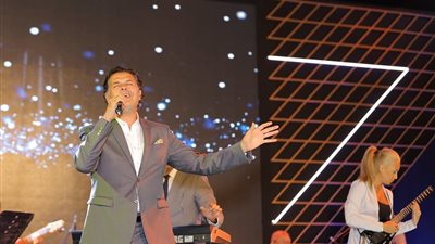 راغب علامة يشعل حفل إطلاق «BMW» الفئة السابعة المجمعة محليًا