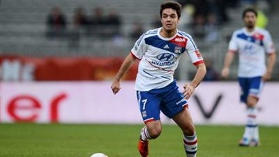 جرينيه صانع ألعاب ليون ينفي انتقاله لإيطاليا في انتقالات يناير