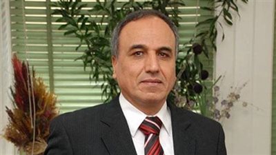 عبدالمحسن سلامة: نفكر في زيادة أسعار الصحف القومية