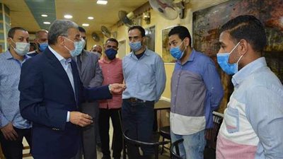 إزالة فورية لمقهى غير مرخص يقدم الشيشة لرواده بالمنيا