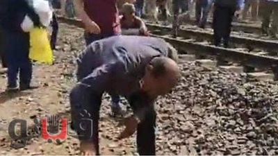شاهد عيان يروي رد فعل الركاب على خروج قطار بنها عن مساره: 