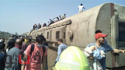 15 صورة ترصد آثار حادث قطار القليوبية