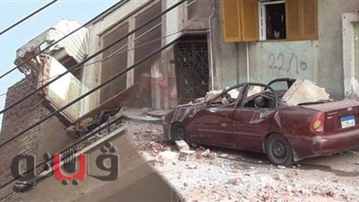 تحطم سيارتين إثر انهيار شرفة عقار منزلي في طنطا | صور