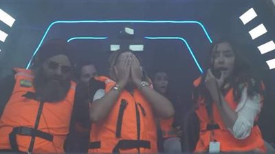 رعب وصراخ دينا الشربيني أثناء القفز من كبسولة رامز عقله طار