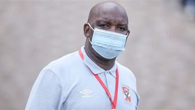 موسيماني يعلن تشكيل الأهلي لمواجهة الزمالك في القمة 121