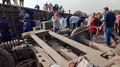 شيخ الأزهر ينعي ضحايا قطار طوخ بالقليوبية