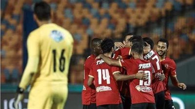 لميس الحديدي لوليد صلاح الدين: الأهلي بمن حضر.. واللاعب يرد | فيديو