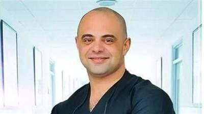 كيف تؤثر التغذية على صحة الأسنان؟.. استشاري يُجيب | فيديو