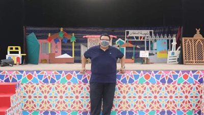 بالصور.. خالد جلال يتفقد تجهيزات مسرح ساحة الهناجر لاستقبال 