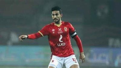 مران الأهلى| أيمن اشرف يؤدى تدريبات تأهيلية منفردة