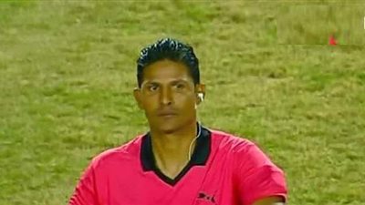 وليد عبد الرازق حكما للقاء المقاصة وسيراميكا بكأس مصر