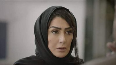 عمرو عبدالجليل يستأجر فتاة ليل في الحلقة التاسعة من لحم غزال