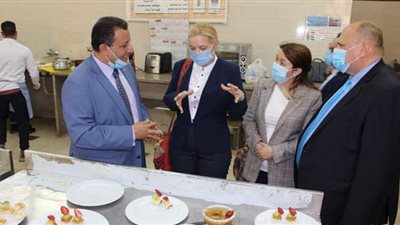 «سياحة وفنادق المنصورة» تستقبل الوفد الروماني لجامعة Banat