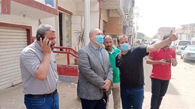 نائب محافظ الجيزة يتفقد السيولة المرروية بطريق آثار سقارة | صور