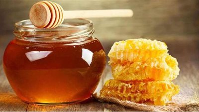 ما بين 8 آلاف إلى 40 ألف عام.. دراسة تشير لتاريخ استخدام العسل