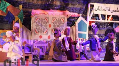 «تسقيفة أومال».. الشئون الثقافية تحتفل برمضان على مسرح الهناجر| فيديو
