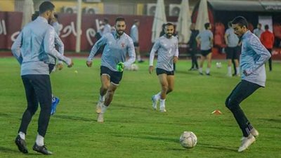 تقسيمة قوية بمران الأهلي.. استعدادا لمواجهة سموحة