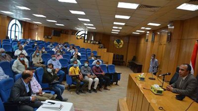 محافظ المنيا يكلف نائبه بمتابعة سير العمل بمنظومة المتغيرات المكانية