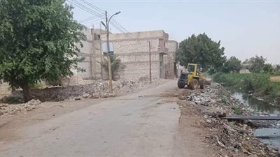 حملة مكبرة لمتابعة أعطال الإنارة بقرى المنيا